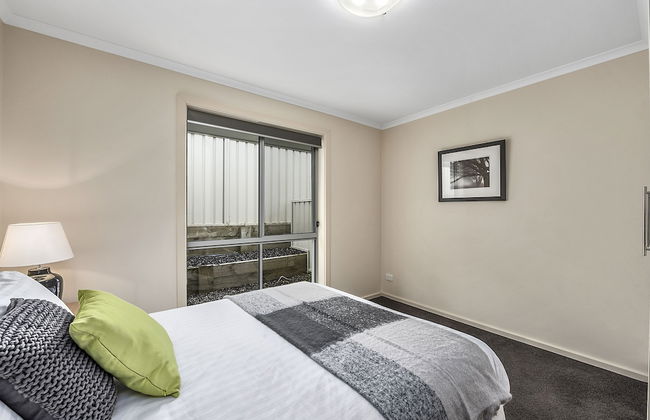 Megan Court Apartments - Foto 2