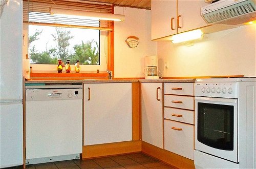 Foto 9 - 6 Person Holiday Home in Harboore