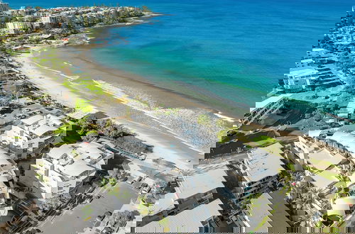 Foto 1 - Rolling Surf Resort