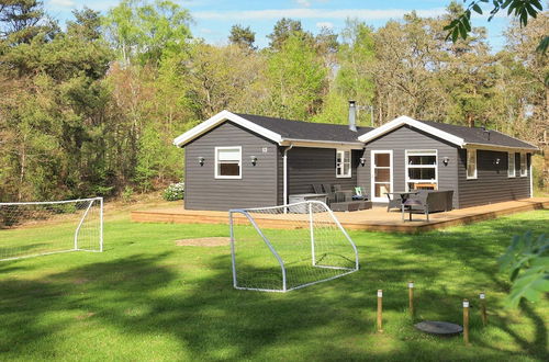 Photo 16 - Attractive Holiday Home with Whirlpool near Hadsund