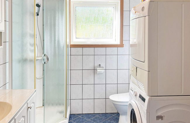 6 Person Holiday Home in Leikanger - Photo 17