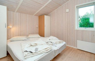 Photo 3 - 8 Person Holiday Home in Gilleleje