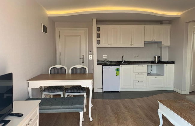 Daphne Residence - Photo 31