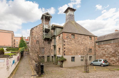 Photo 21 - JOIVY Loft at the Brewery in Edinburgh Old Town