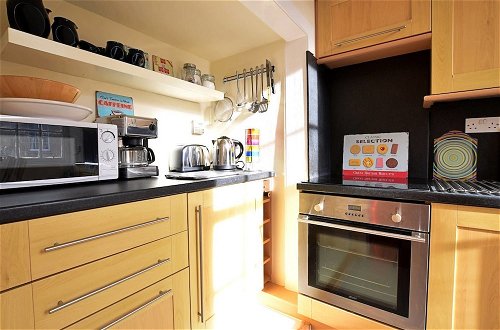 Photo 9 - Bright New Town 2 bed Apt - 5 Mins to Princes St