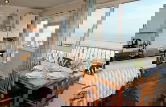 Foto 2 - Mermaid Apartment - Sea Front Apartment With Views