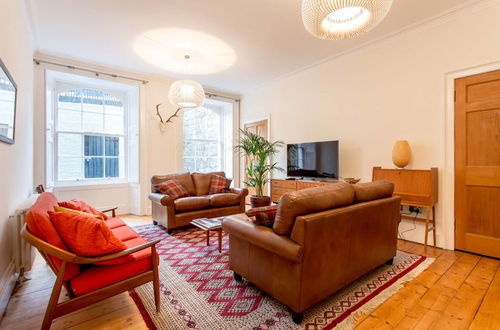 Photo 20 - JOIVY Spacious 2 Bed Apt in Ideal City Centre Location