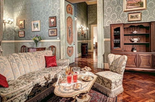 Photo 10 - Lady Mary's Tribunali Luxury Suite