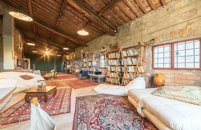 Bomarzo Ancient Villa - Photo 13