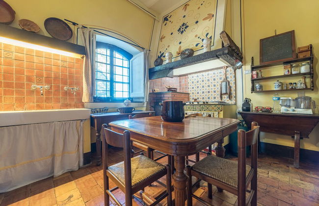 Bomarzo Ancient Villa - Photo 29