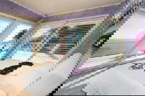 Foto 4 - Villa With Panoramic Sea View Pool Near Taormina