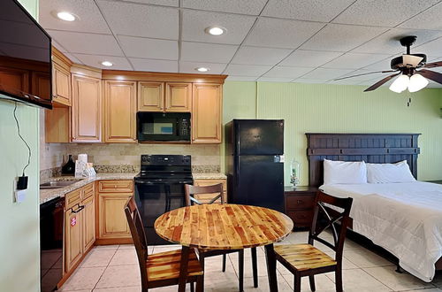 Photo 58 - Continental Condominiums by Southern Vacation Rentals