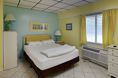 Foto 15 - Continental Condominiums by Southern Vacation Rentals