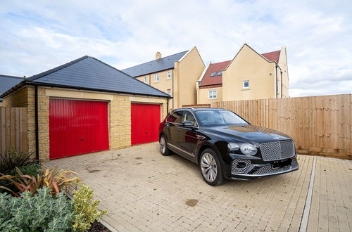 Photo 38 - 6 Bedroom New Build Detached House in Bicester