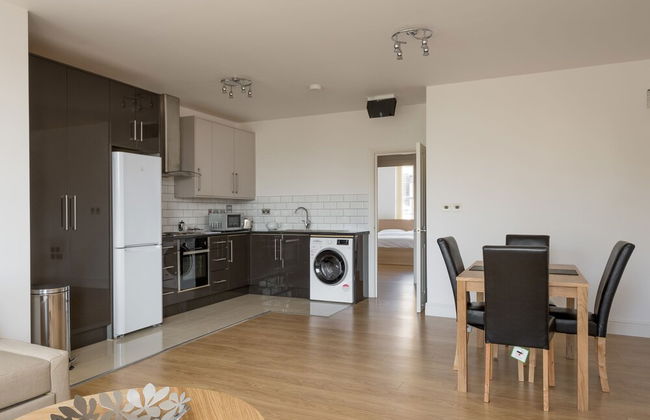Luxurious 2 Bed Apartment in Central Bedford - Foto 6