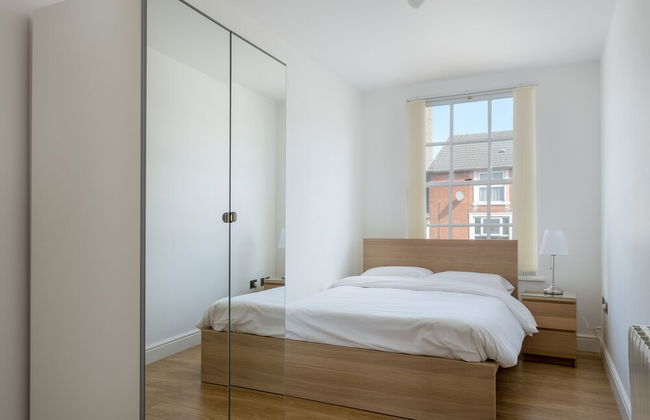 Luxurious 2 Bed Apartment in Central Bedford - Foto 4