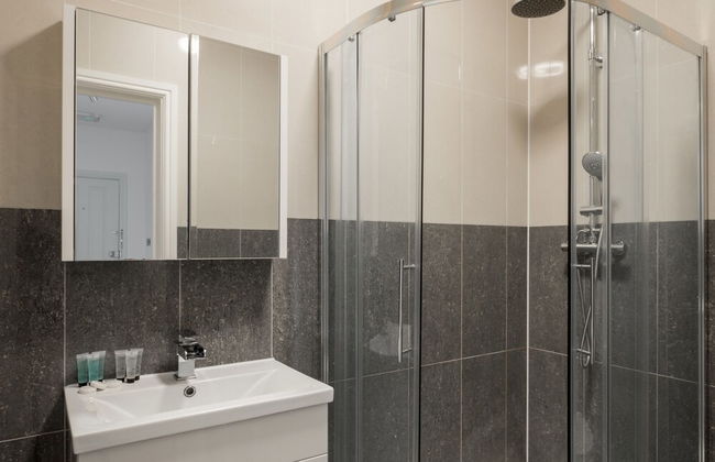 Luxurious 2 Bed Apartment in Central Bedford - Foto 10