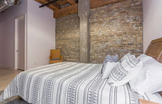 Photo 3 - 3 BDR Downtown Luxury Loft-spacious, Safe & Secure