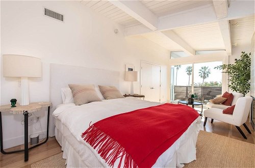 Photo 3 - Beautifully Designed Palos Verdes Villa w/ Private Beach and Stunning Views