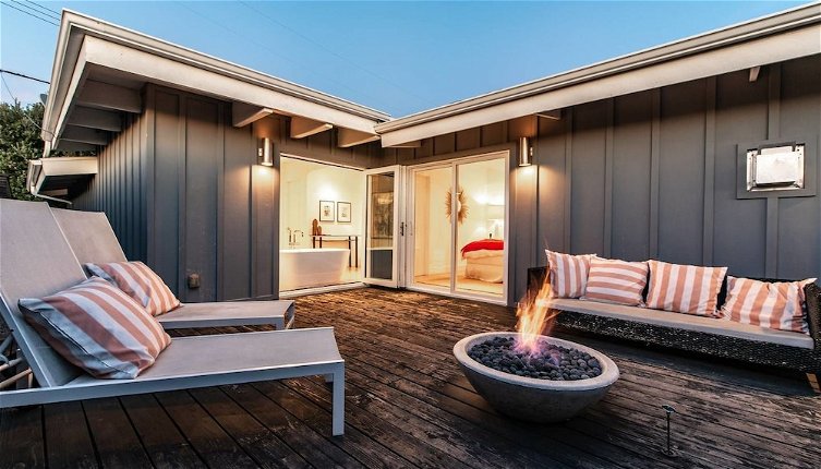 Foto 1 - Beautifully Designed Palos Verdes Villa w/ Private Beach and Stunning Views