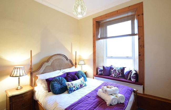 JOIVY Gorgeous Two Bedroom Apartment With Castle Views - Foto 2
