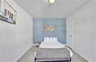 Photo 3 - Cozy Apartment in West Palm Beach, Minutes Away From Downtown! N°4