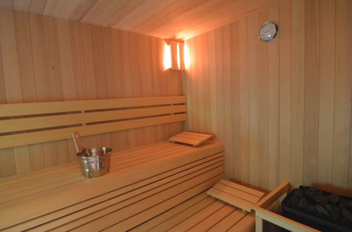 Foto 30 - Modern Holiday Home in Ondenval With Sauna