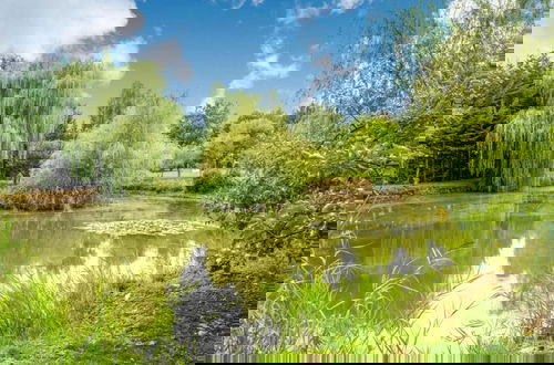 Photo 29 - Idyllic Lakeside Cottage