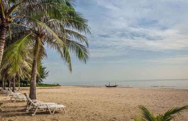 The Beach Palace 2BR Luxury Beachfront - Foto 29