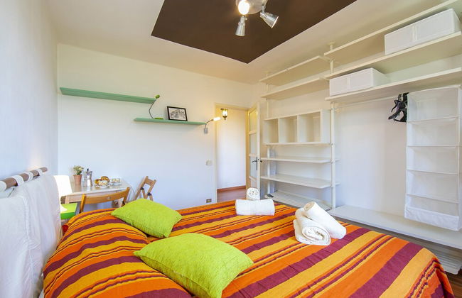 Cherry Tree House Family Friendly - Photo 2