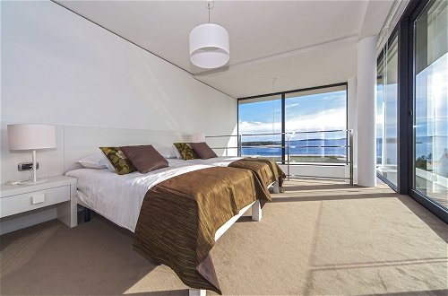 Photo 4 - Golden Rays Luxury Apartments