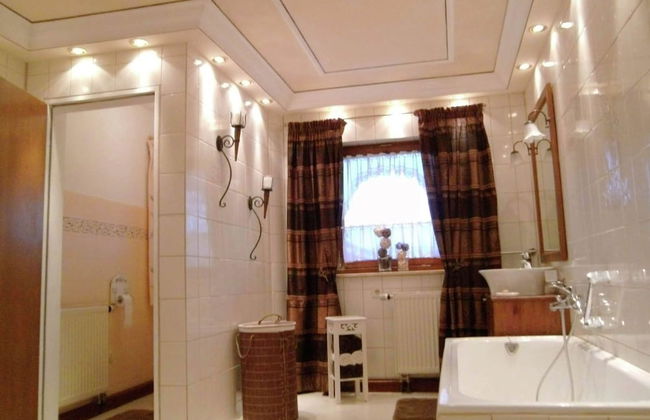 Cozy Holiday Home in Feldwies near Ski Area - Foto 10