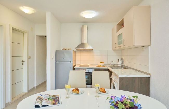 Apartment D&L - Photo 8