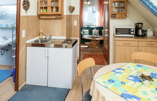 Cheerful Apartment near Historic City Center of Haslach - Foto 6