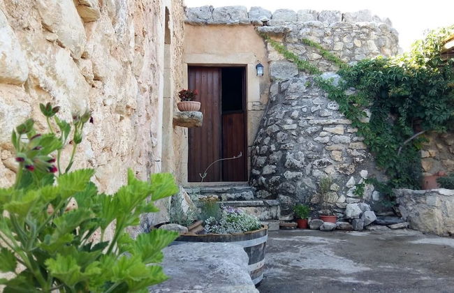 Bendeni Cottage - Photo 10