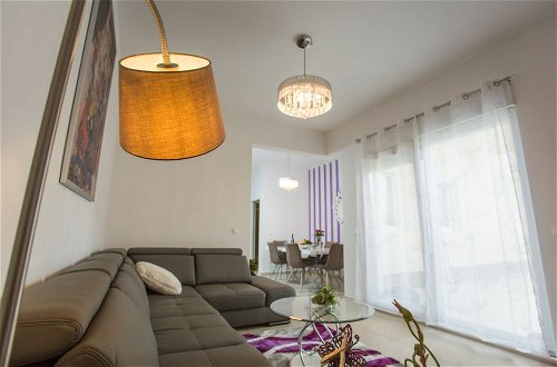 Foto 15 - Lovely 4 Star 3-bed Apartment in Podstrana