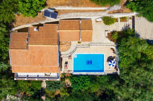 Foto 24 - Villa Kerkyroula Large Private Pool Walk to Beach Sea Views A C Wifi Car Not Required - 1972
