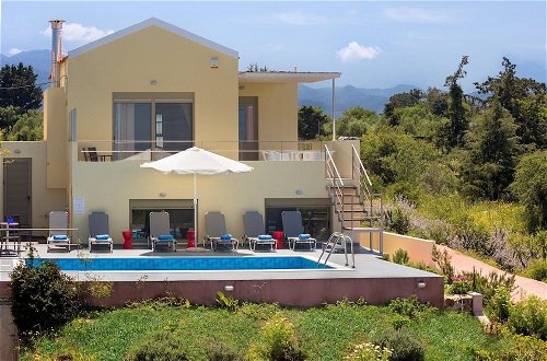 Photo 1 - Villa Arda Large Private Pool Sea Views A C Wifi - 2425