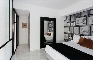Photo 2 - Lux&Vibrant 2BR Apartment-Philopappou C