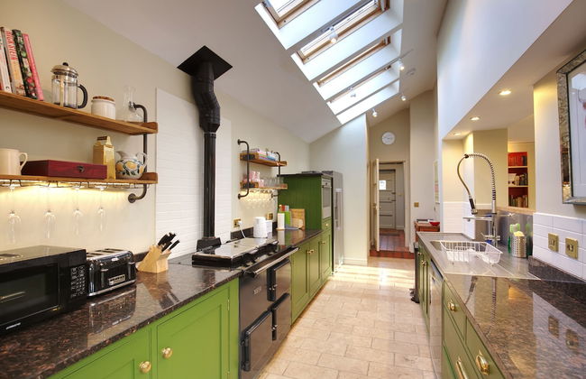 Stunning 3-bed House in a Private Hidden Valley - Foto 14