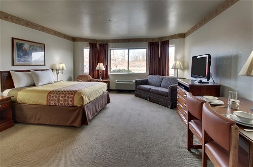 Photo 1 - All Towne Suites