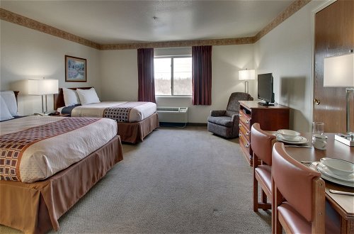 Photo 6 - All Towne Suites