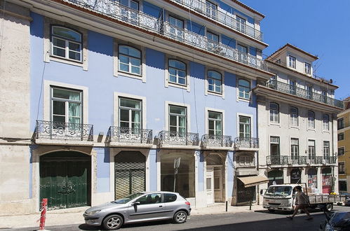 Foto 27 - JOIVY Stylish 2BR Apt w/balcony at the heart of Baixa