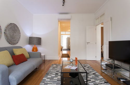 Photo 13 - JOIVY Stylish 2BR Apt w/balcony at the heart of Baixa