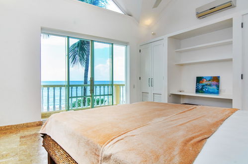 Photo 8 - Luxury Penthouse Hispaniola Beach