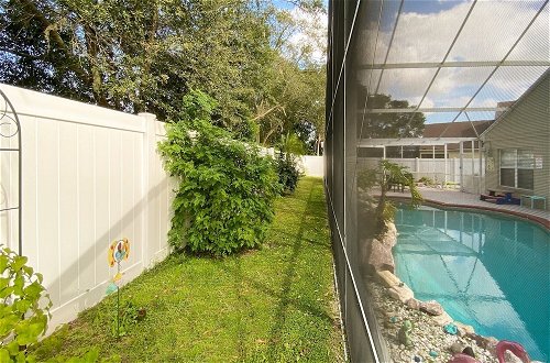 Foto 52 - 3 Bedroom Home With Private Screened Pool With Rock Waterfall Feature and Gameroom by Florida Dream Homes