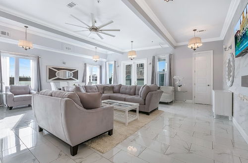 Foto 16 - Spacious 5BD Penthouse in NOLA