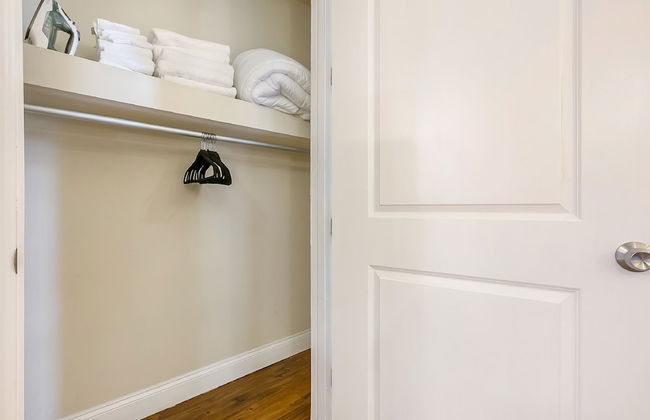 Spacious 5BD Penthouse in NOLA - Photo 8