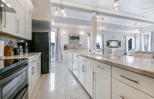 Spacious 5BD Penthouse in NOLA - Photo 14
