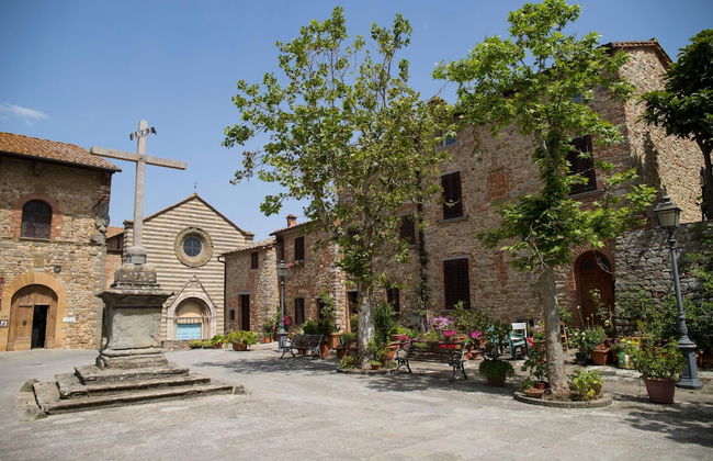 Family Friendly Villa Giulia With Pool - Photo 23